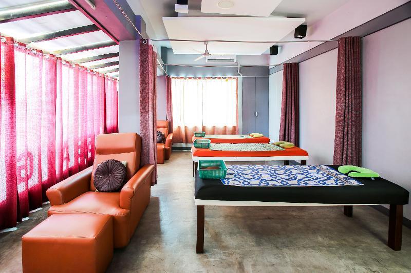 Super Oyo Capital O 786 Kwe Hotel And Resort Angeles Exterior foto